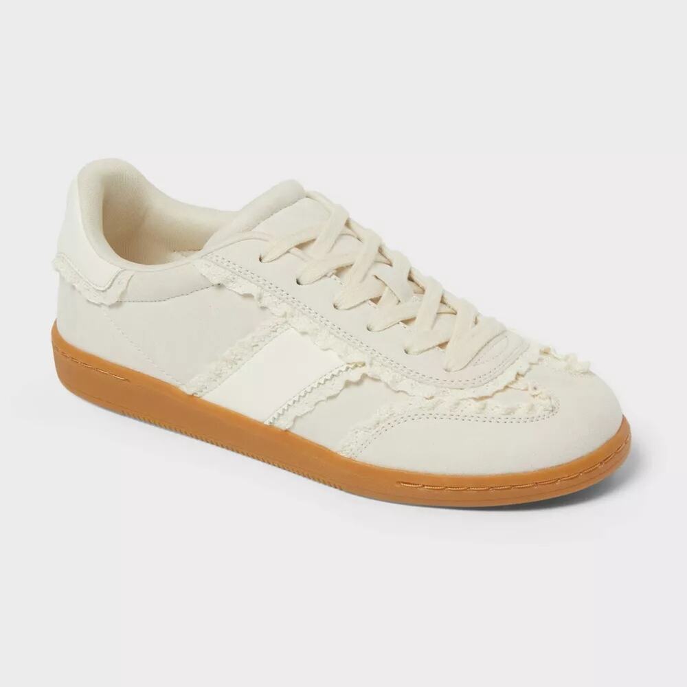 Women’s Spencer Sneakers w/ Memory Foam Insole - Universal Thread - Cream 7